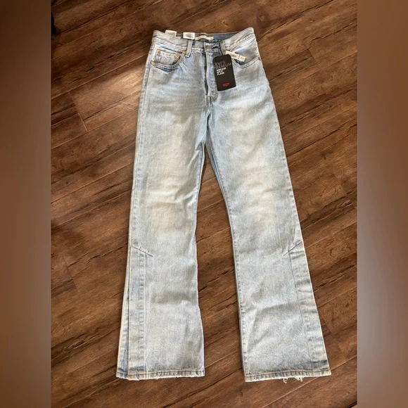 Levi’s NWT Ribcage Split Flare Jeans Size 27 x 32 - Picture 5 of 12